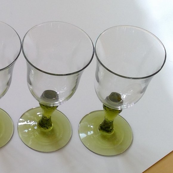 Libbey Dining Vintage Libbey Martello Olive Greenstemmed 2oz Wine